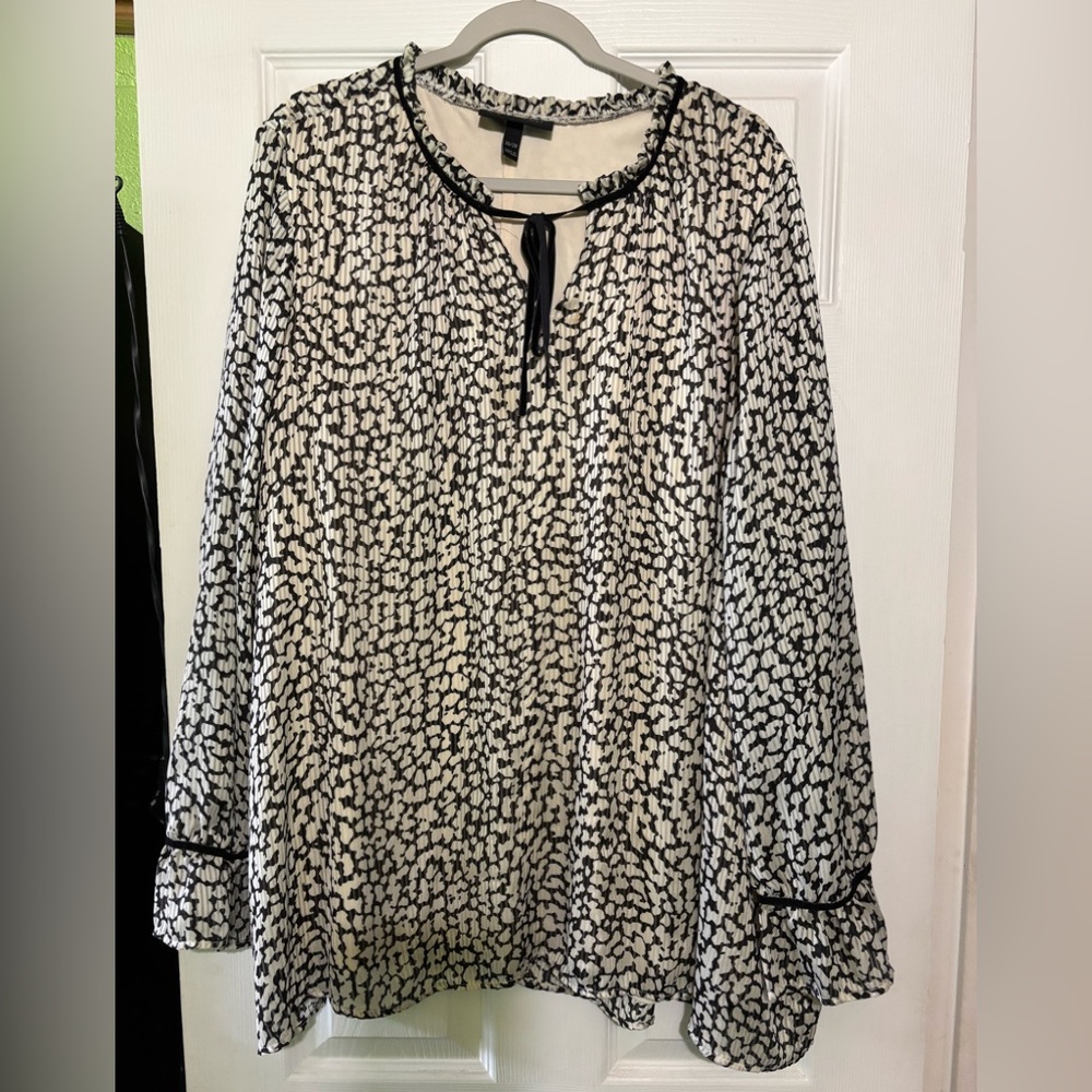 Lane Bryant Monochrome Patterned Blouse